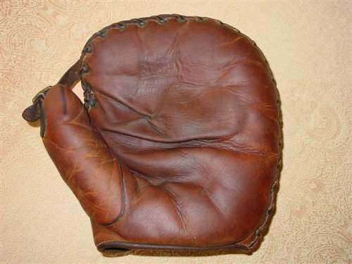 Stuffy McInnis Stall & Dean 1 Front